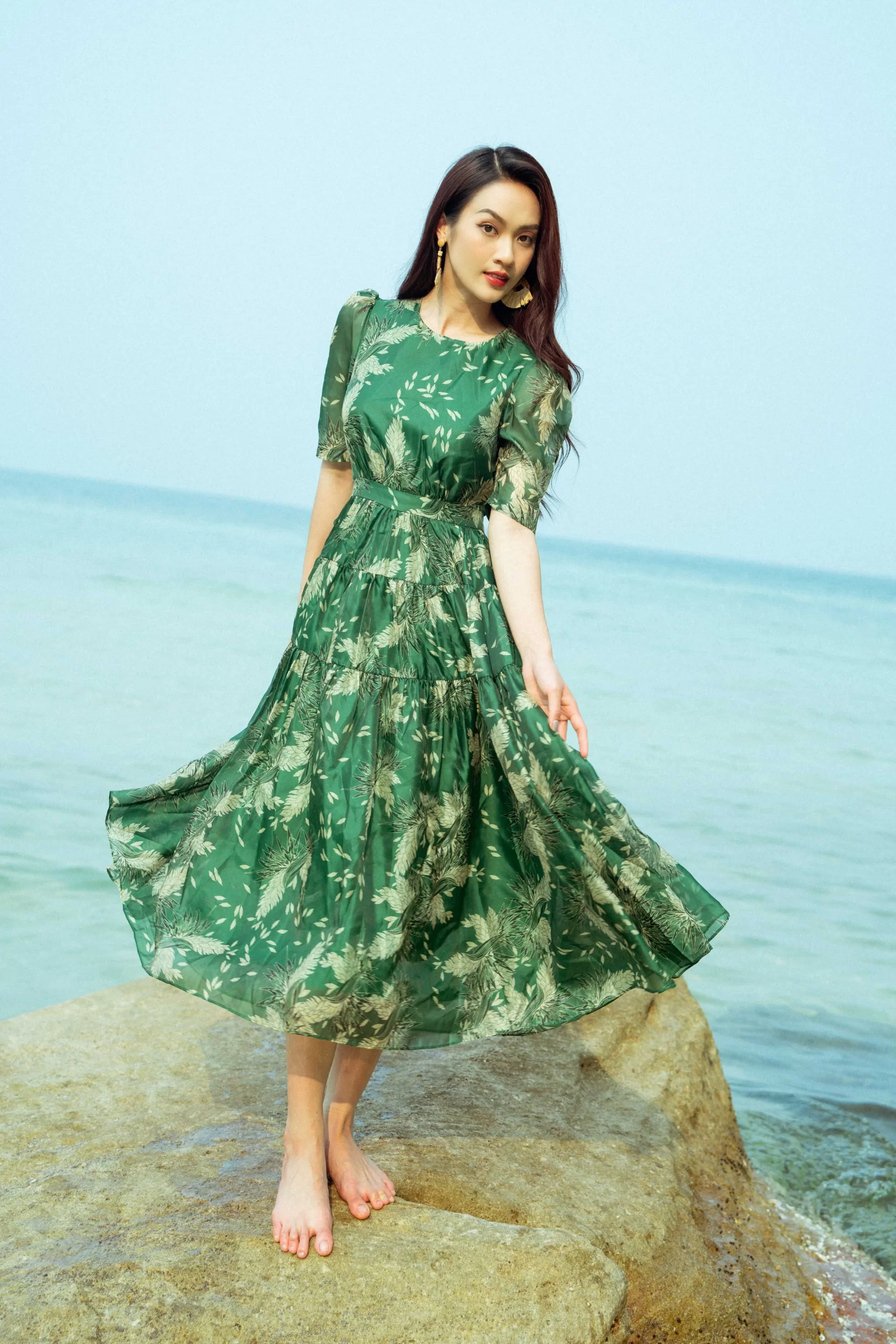 10 Green Dresses To Fashionably Hop On The Trend Train