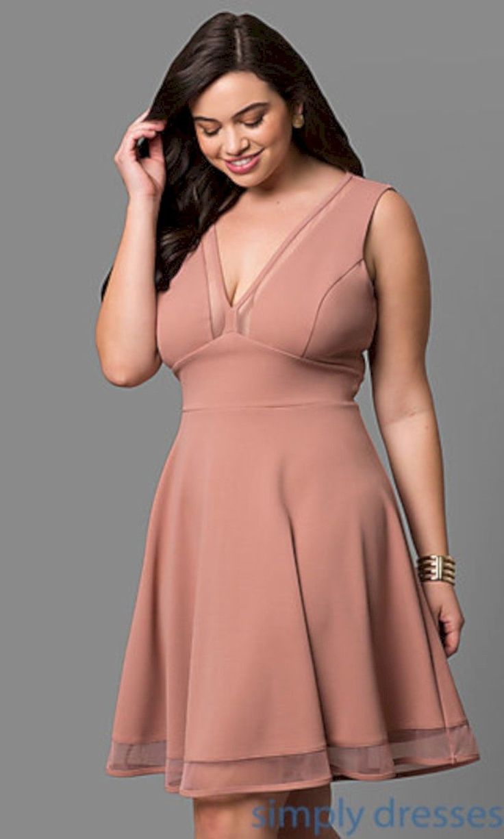 Top 10 Stunning Dresses For Curvy Women 