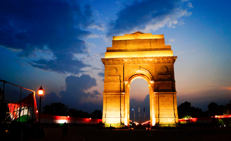 Delhi Travel Guide : Top 10 Hidden Gems Must-See Attraction Places